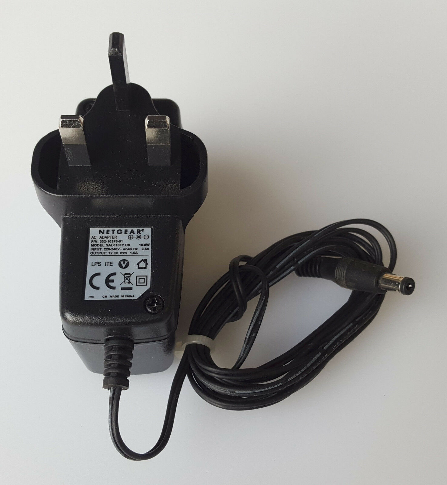 New NETGEAR SAL018F2 332-10376-01 AC/DC POWER SUPPLY ADAPTER 12V 1.5A UK PLUG